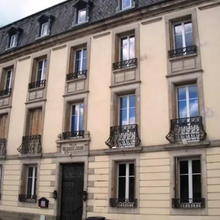 With 2 Bedrooms In With Furnished Terrace And Wifi Appartement *