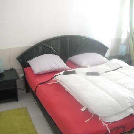 With 2 Bedrooms In With Furnished Terrace And Wifi